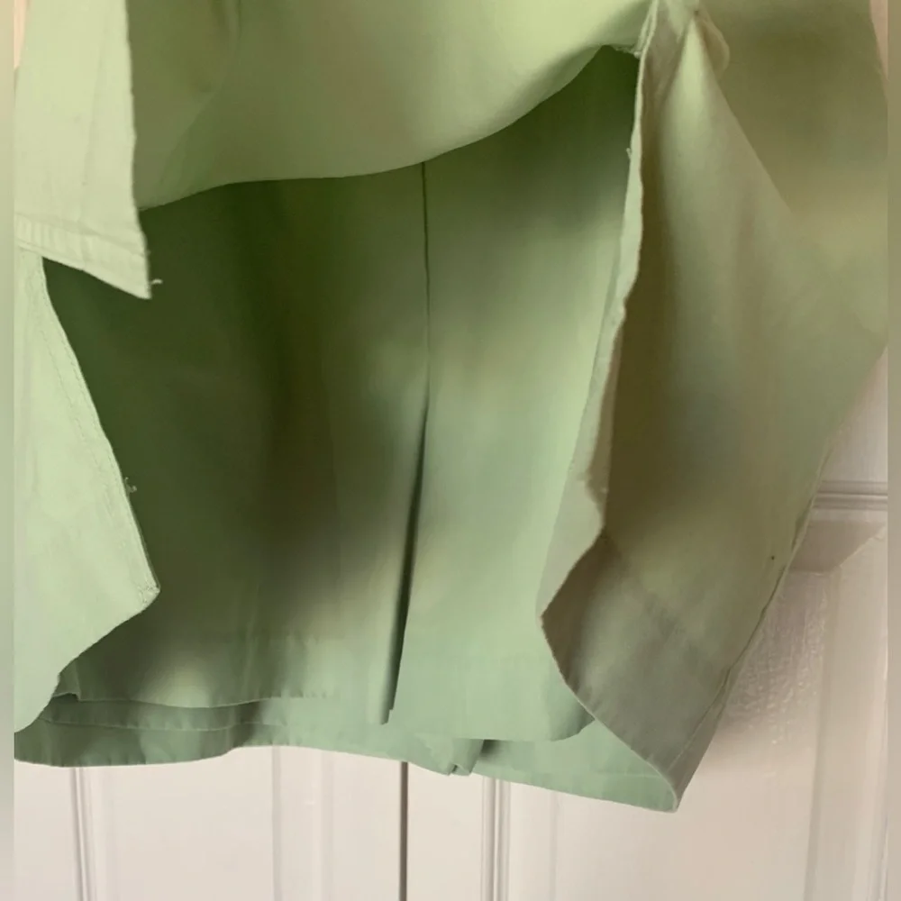 Izod Vintage Light Green Skort